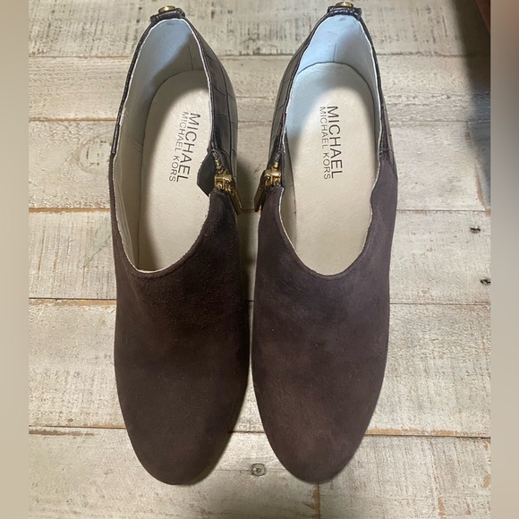 Michael Kors Sammy Booties - Picture 3 of 5